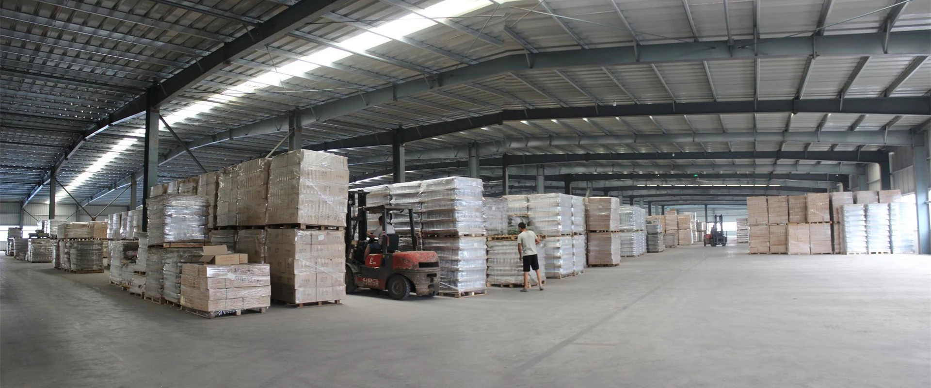 glass bottle manufacturer